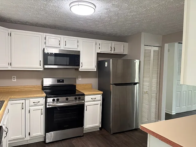 124 Boston Dr — Photo 4