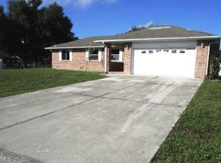 421 Henry Ave, Lehigh Acres, FL 33972
