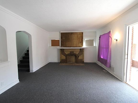4th image of 4109 Larkwood Ave