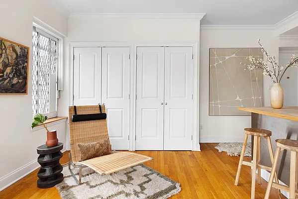 Sold by Compass | media 5