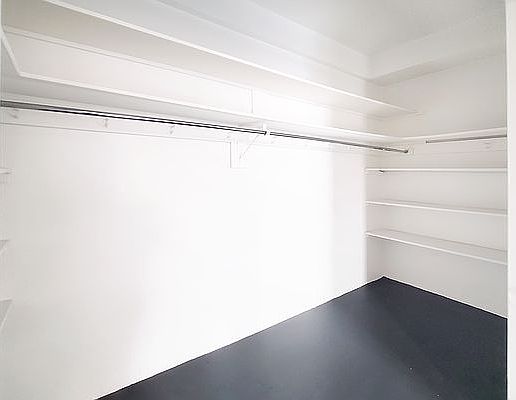 4th image of 200 W 16th St APT 14I