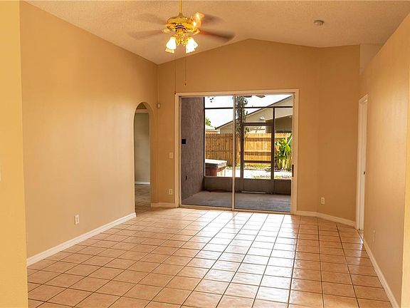 3rd image of 7029 Hickory Branch Cir