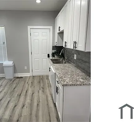 804 E 3rd Ave — Photo 7