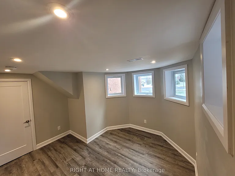 205 Cardinal St #LOWER — Photo 11