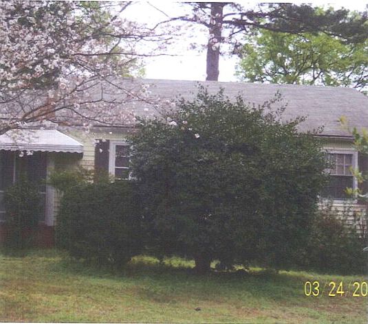2nd image of 1591 Engle Dr