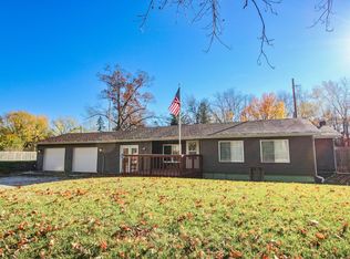 7564 E Emery Rd, New Carlisle, IN 46552