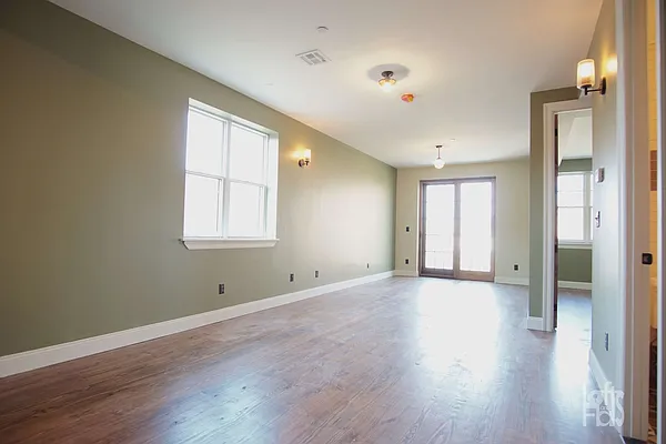 Rented by Lofts and Flats LLC | media 25