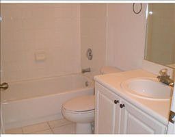 4th image of 6820 NW 38th Dr