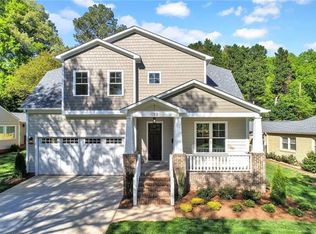 1022 Sedgefield Rd, Charlotte, NC 28209