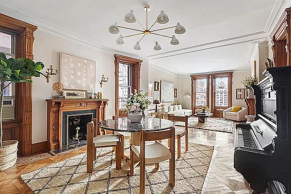 1st image of 34 Gramercy Park E #7AR