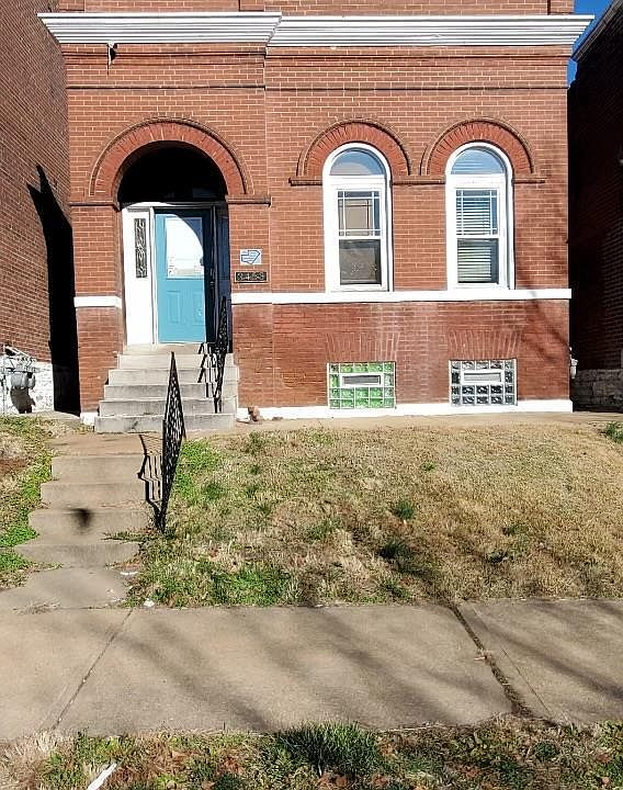 1st image of 3453 Dunnica Ave