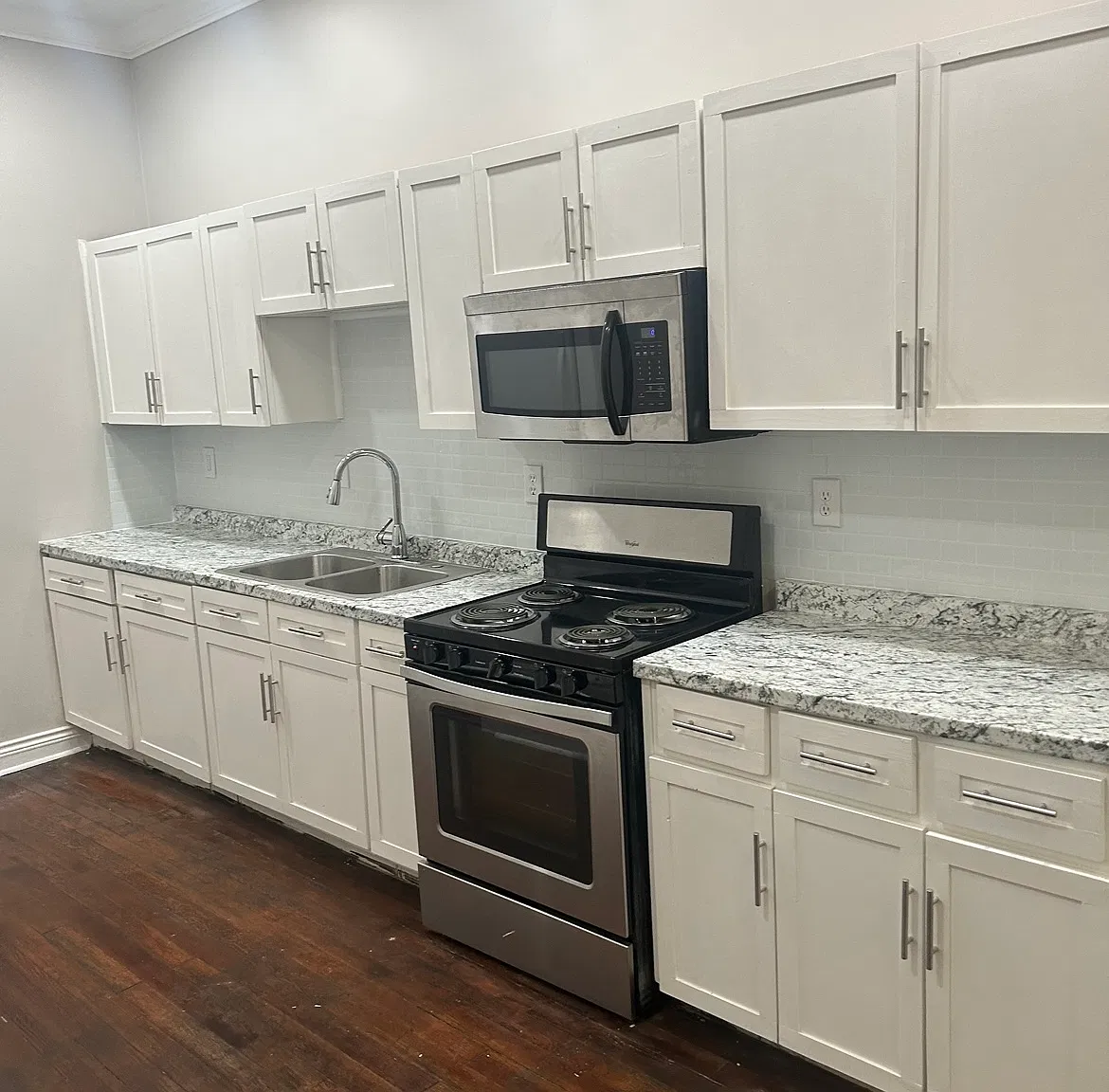 1 bed, 800 sqft, $875 — Photo 1