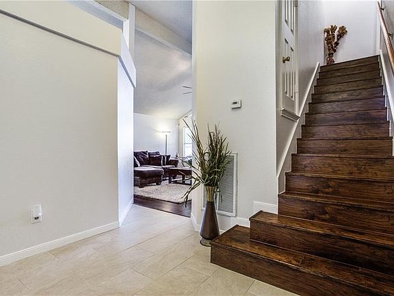 5th image of 7992 Maiden Ln