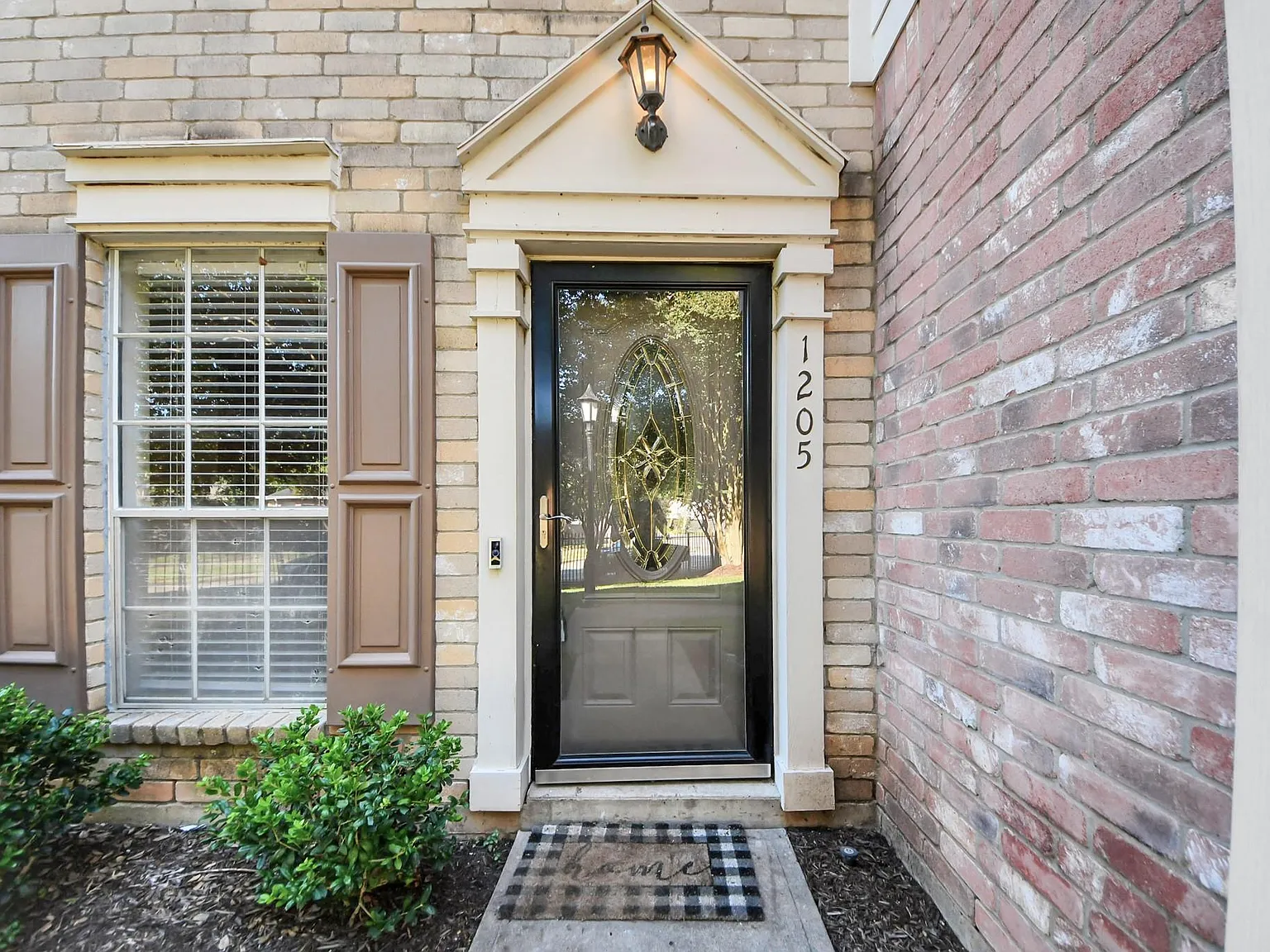 2 bed, 2.5 bath, 1152 sqft, $1,895 — Photo 3