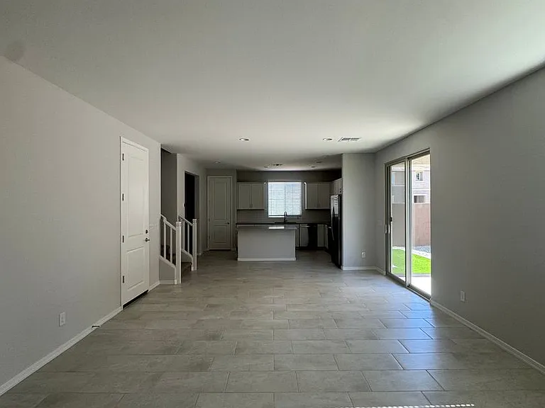 16510 W Whispering Wind Dr — Photo 13