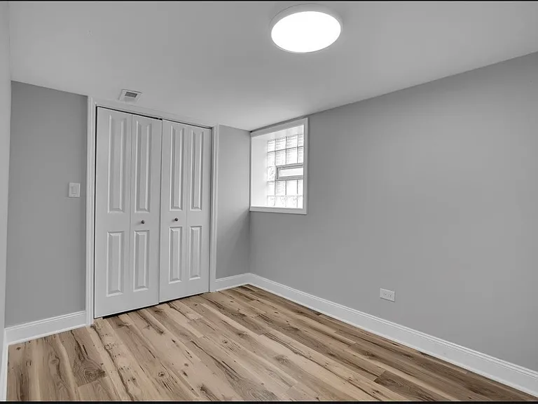 6233 S Claremont Ave #1B — Photo 10