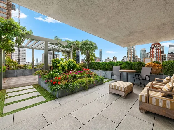 150 E 69th St APT 23K, Manhattan, NY 10021