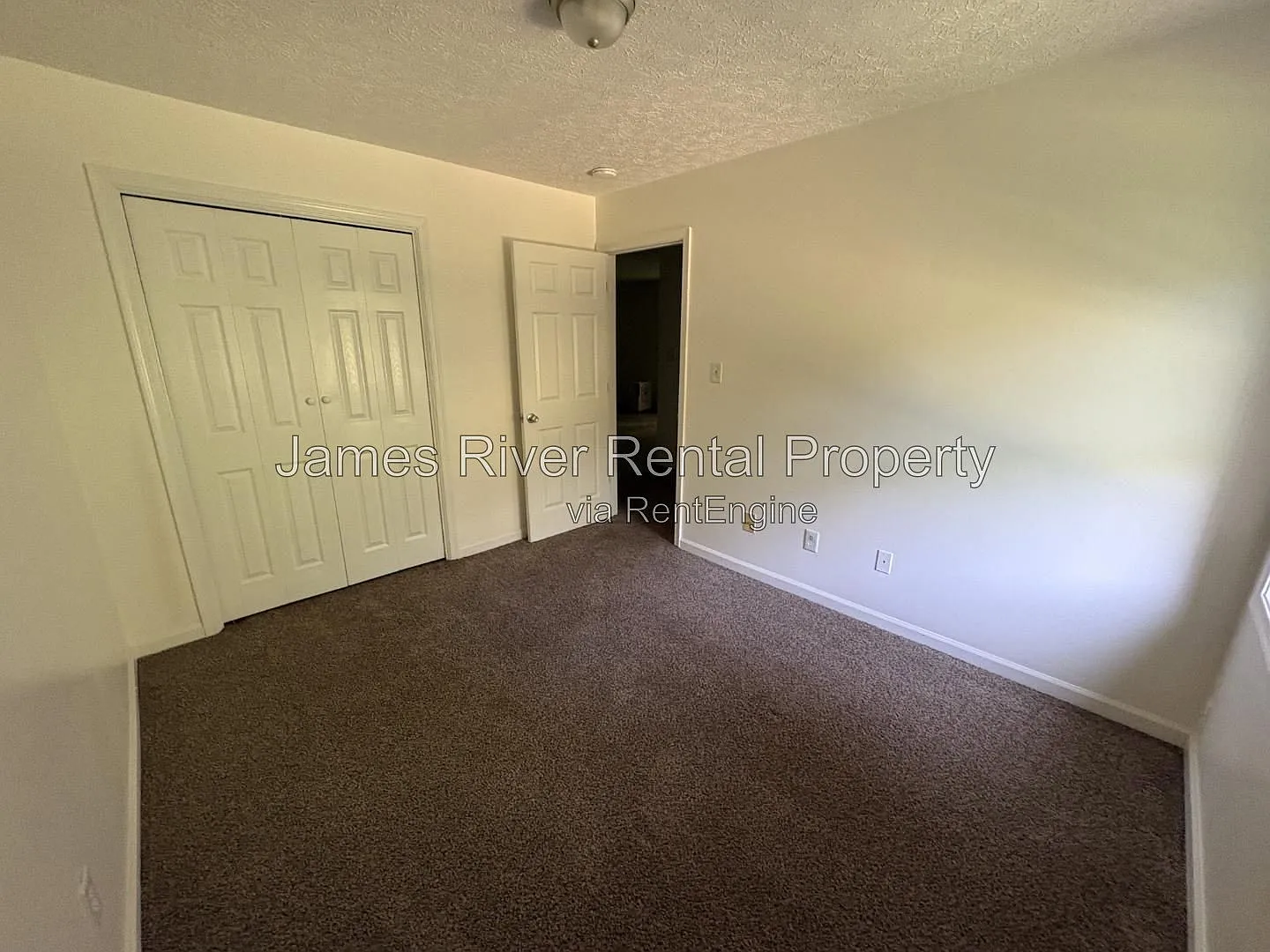 2 bed, 1.0 bath, $785 — Photo 3
