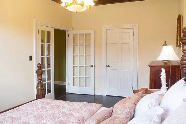 Rented by Ian Alexander Realty Group LLC | media 11