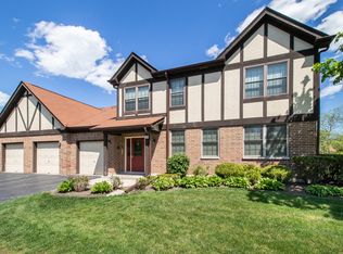 220 Stoneybrook Ln #2D, Bloomingdale, IL 60108