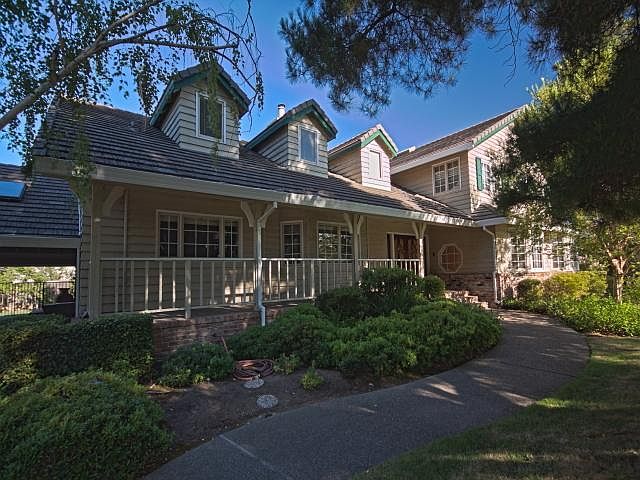 1st image of 7949 Indian Creek Dr