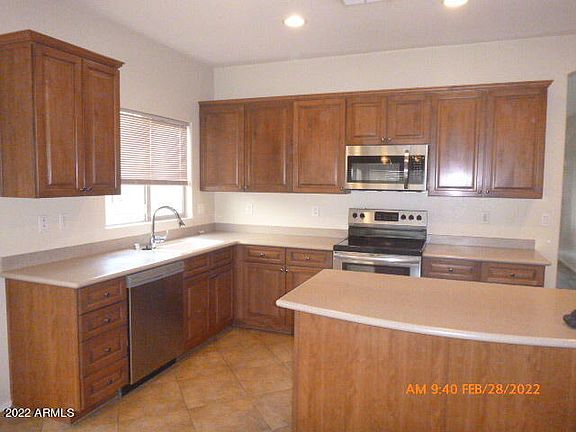 4th image of 14655 W Evans Dr