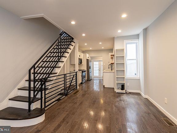 5th image of 508 Fernon St
