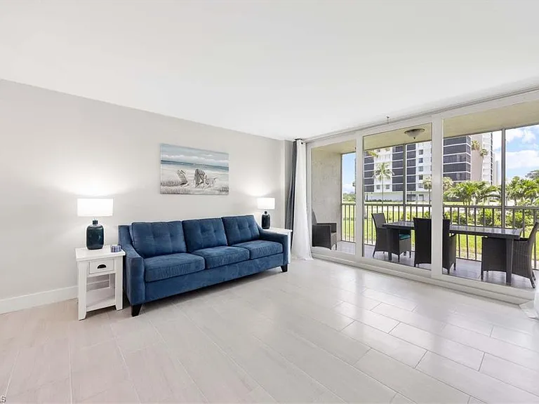 5 Bluebill Ave #108A — Photo 17