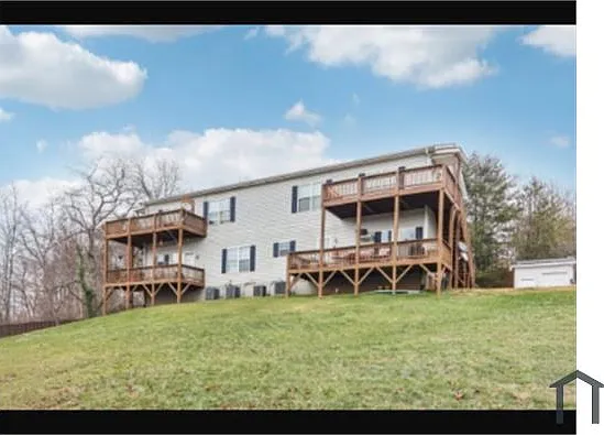 2 bed, $1,650 — Photo 3