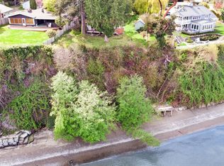 829 11th Ave, Fox Island, WA 98333