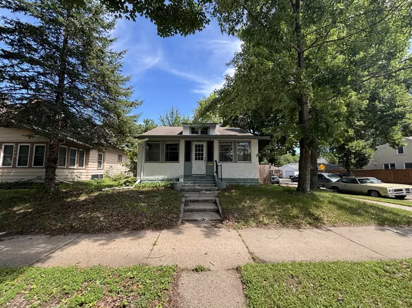 2900 Russell Ave N, Minneapolis, MN 55411