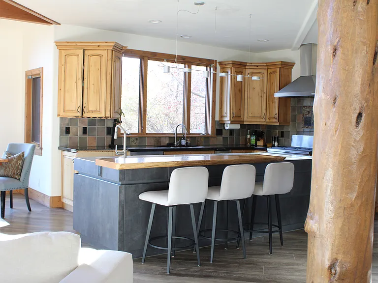 1035 Abilene Way — Photo 8