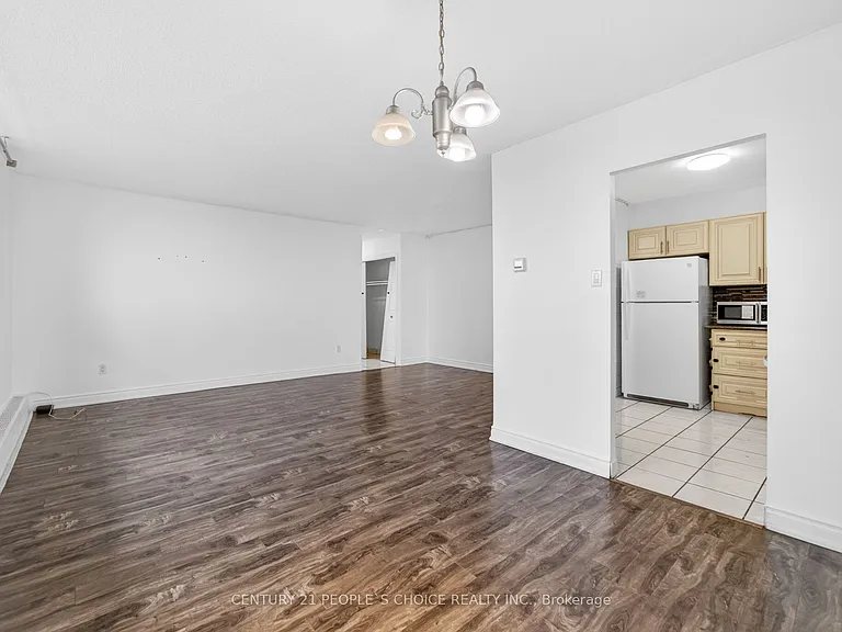 3390 Weston Rd #902 — Photo 16