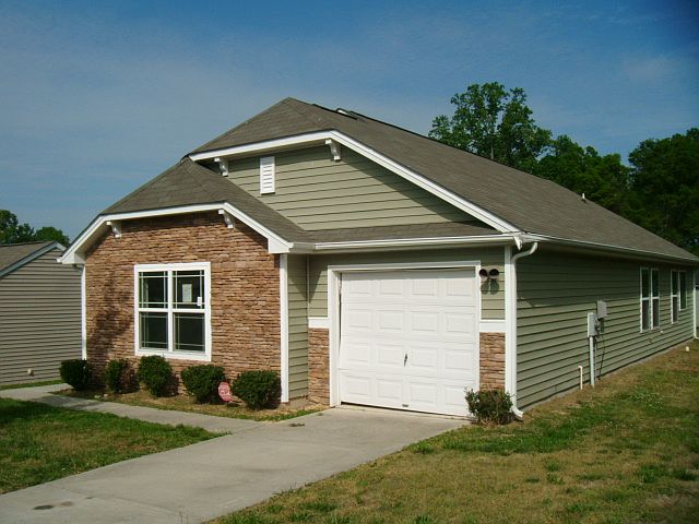 1st image of 5036 Broad Leaf Ct