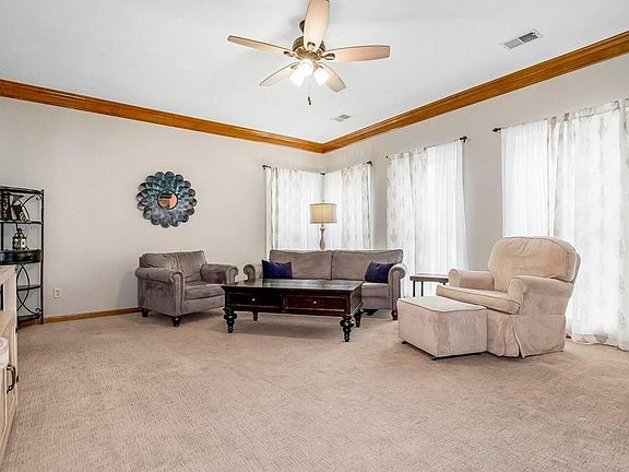 5th image of 1200 NE Coronado Ct