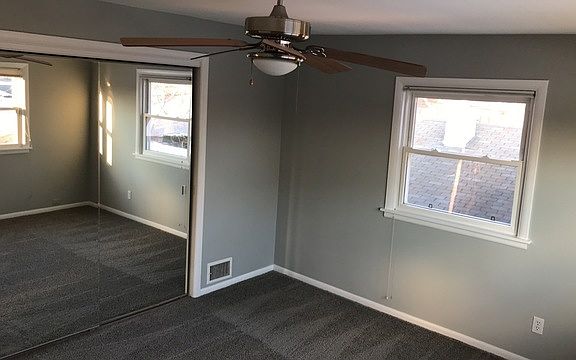 5th image of 10809 Robinhood St