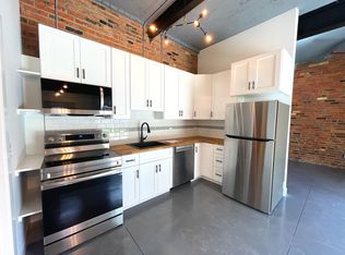 2275 W 11th St #TOWNHOUSE, Cleveland, OH 44113