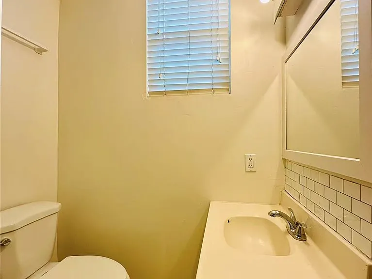 400 E Fernfield Dr — Photo 26