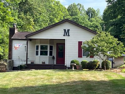 1505 Newmans Branch Rd, Milton, WV, 25541