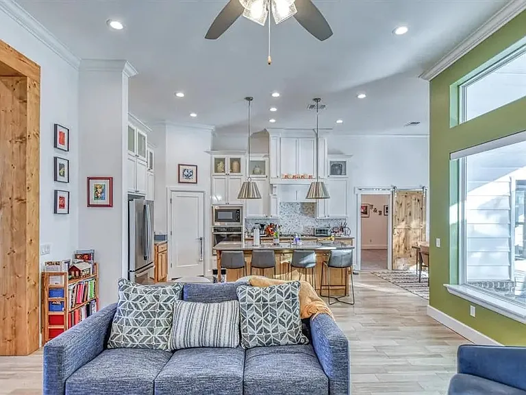 3313 Quidnet Rd — Photo 24
