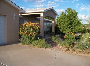 7 Juan Rd, Los Lunas, NM 87031