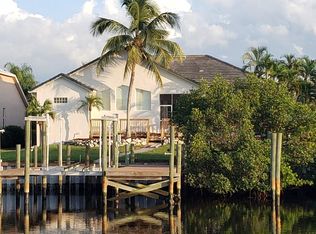 925 Allegro Ln, Apollo Beach, FL 33572