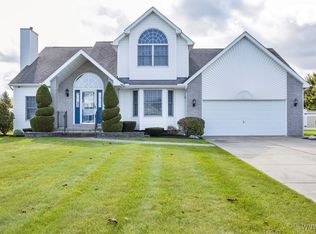 3766 Sage Ct, North Tonawanda, NY 14120