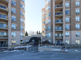2085 Amherst Heights Dr #506, Burlington, ON L7P 5C2