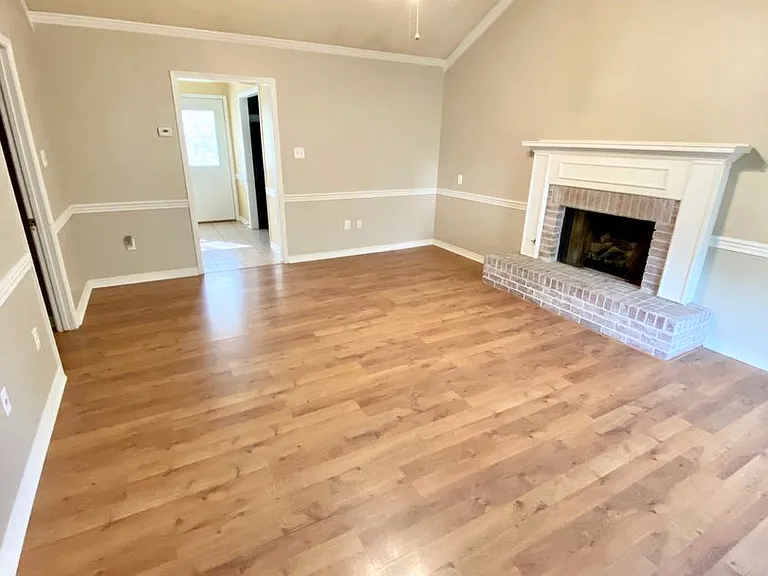 103 Fox Run Dr — Photo 5