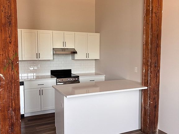 3rd image of 87 N Water St #206