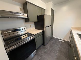 2110 Phillips Ave #B, Holt, MI 48842