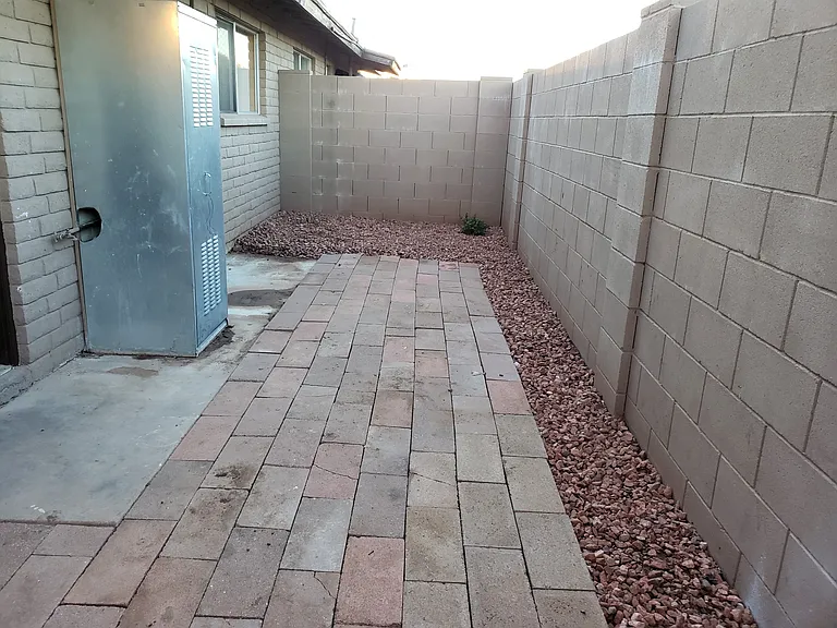 18041 N 40th Pl — Photo 35