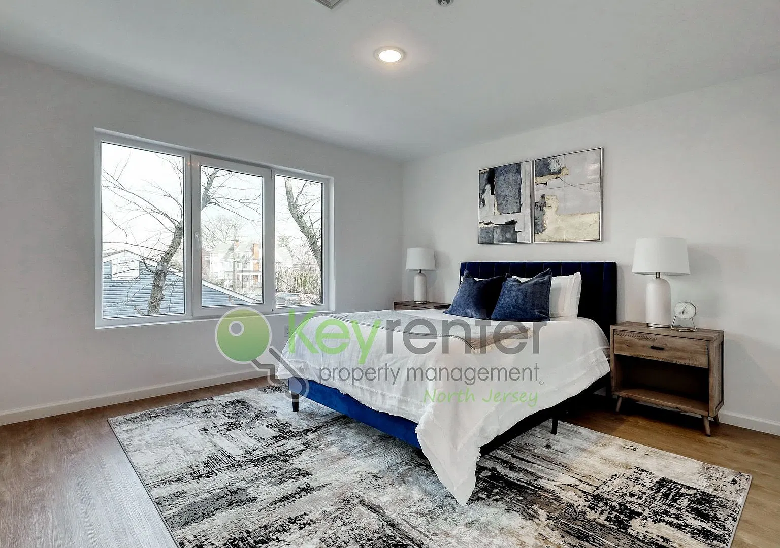 Modern 2-Bedroom Townhome with Private Garage, Driveway & EV Charger First Occupancy! — Photo 3