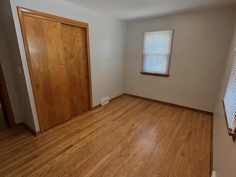 951 E Florida Ave — Photo 9